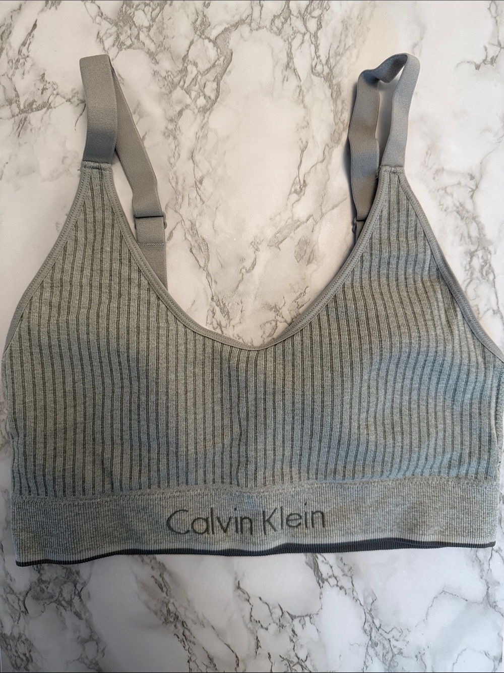 Calvin Klein Light Gray Ribbed Wireless Bralette (M)
